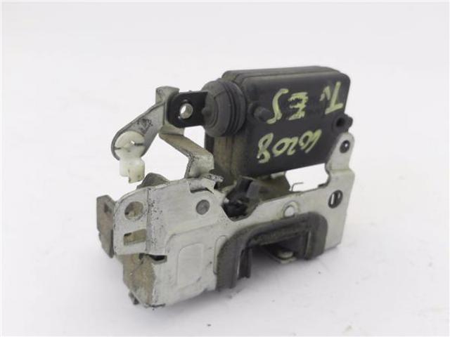 RENAULT 8200735248 Cerradura de puerta trasera izquierda comprar Pamplona