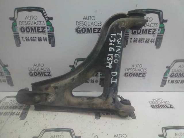 Brazo inferior izquierdo de la suspensión delantera 8200737125 RENAULT
