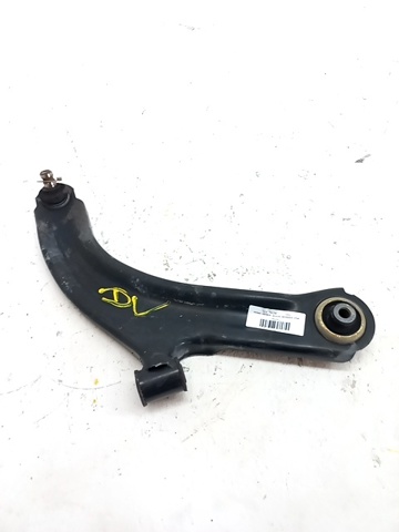 8200744092 Brazo inferior derecho de la suspensión delantera comprar Girona