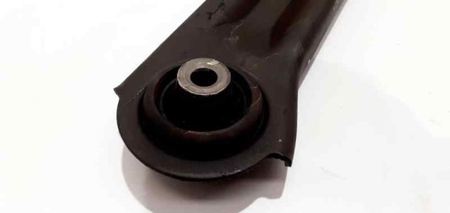 8200744092 Brazo inferior derecho de la suspensión delantera  en stock Castellón