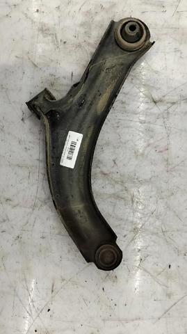 8200744092 Brazo inferior derecho de la suspensión delantera  en stock Sabadell