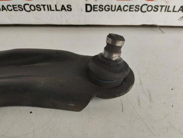 RENAULT 8200744092 Brazo inferior derecho de la suspensión delantera  comprar en Albacete