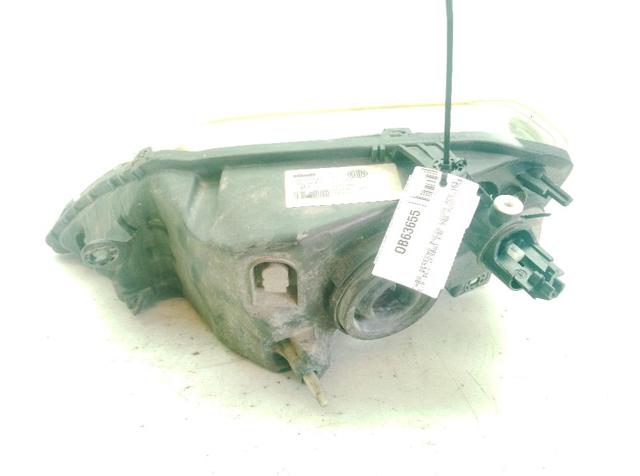 8200744754 RENAULT Faro derecho  comprar en Jaén