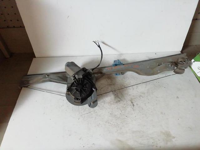 RENAULT 8200748375 Mecanismo de elevalunas de la puerta delantera derecha  comprar en Albacete