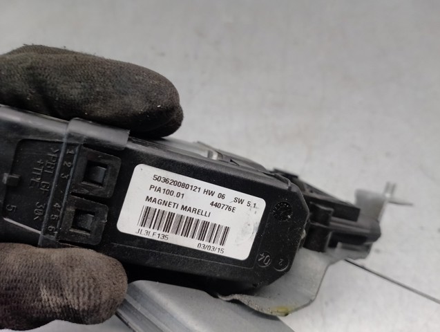 RENAULT 8200748377 Mecanismo de elevalunas delantero izquierdo  en stock Terrassa
