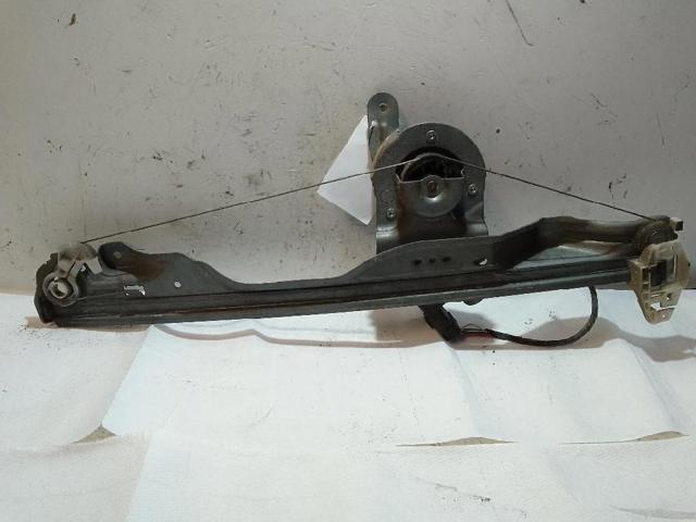 RENAULT 8200748381 Mecanismo de elevalunas de la puerta delantera izquierda  comprar en Albacete