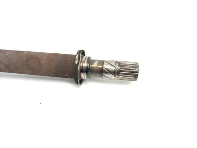 8200749390 Árbol de transmisión delantero derecho  en stock Sabadell