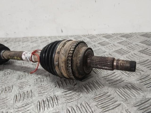 8200749390 Árbol de transmisión delantero derecho  disponible Burgos