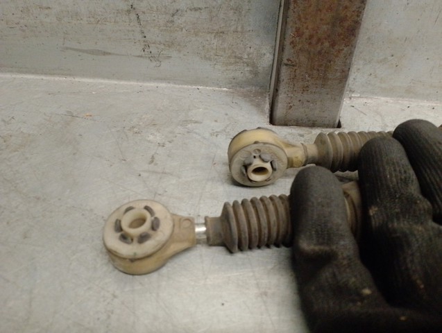 8200755871 Cable de cambio doble  disponible Utrera
