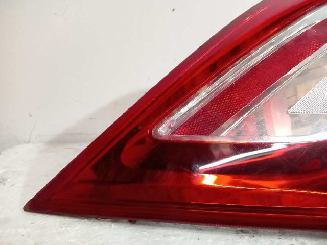 8200757701 Piloto trasero izquierdo  comprar en Zaragoza