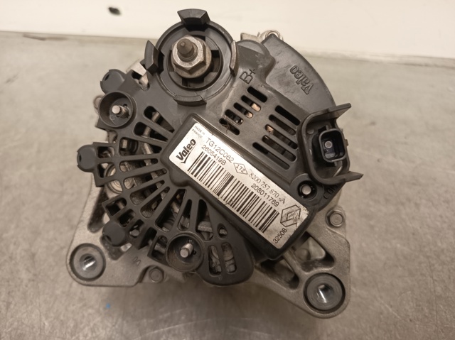 8200757870A Renault (RVI)