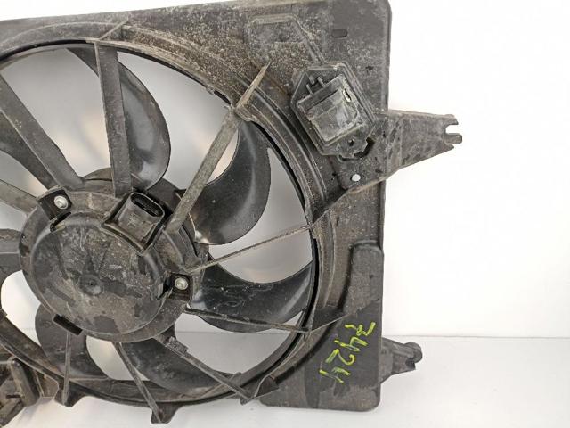 8200765566 Difusor del radiador de refrigeración con motor y hélice  comprar en Pontevedra