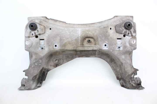 Subchasis delantero soporte motor delantero 8200766078 RENAULT