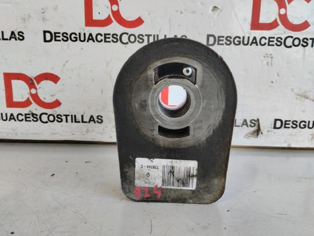 8200779744 RENAULT Radiador de aceite debajo del filtro  comprar en Oviedo