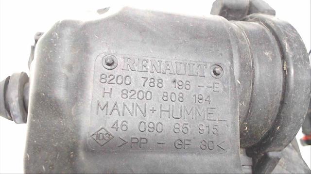 RENAULT 8200788196 Filtro de aire  en stock Valencia