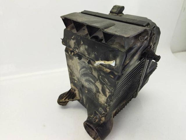 RENAULT 8200788196 Filtro de aire  en stock Salamanca