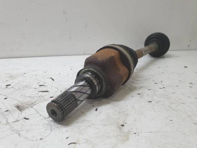 RENAULT 8200788672 Semieje delantero izquierdo  en stock Salamanca
