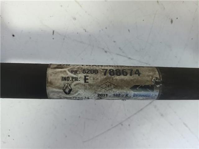 8200788674 RENAULT Semieje delantero derecho comprar Alcalá