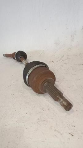 RENAULT 8200788674 Semieje delantero derecho comprar Barcelona