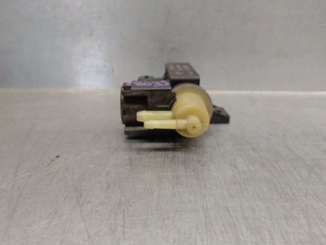 8200790180 MERCEDES Válvula solenoide de control de presión de sobrealimentación  comprar en Oviedo