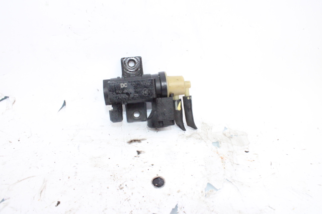 8200790180 RENAULT Válvula solenoide de control de presión de sobrealimentación  en stock Córdoba