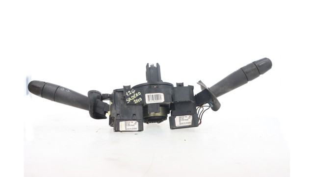 8200792584 RENAULT Conmutador derecho de la columna de dirección  en stock Huelva