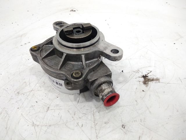 RENAULT 8200797164 Bomba de vacío  disponible Lugo