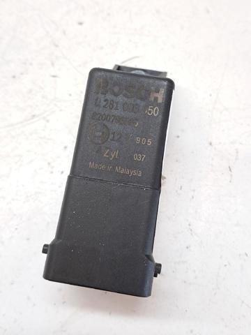 Relé de bujía de precalentamiento Renault Trafic 3 EG