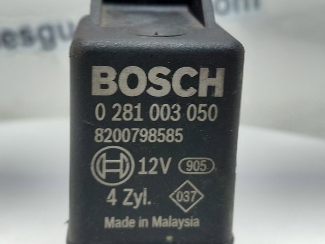 Relé de bujía de precalentamiento Renault Trafic 3 EG