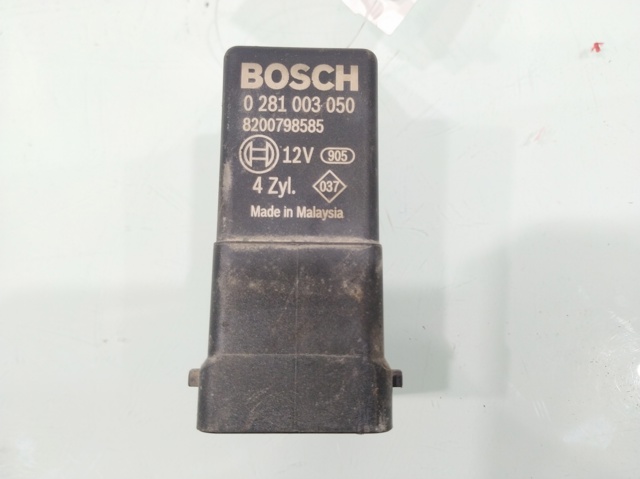 Relé de bujía de precalentamiento Renault Trafic 3 EG