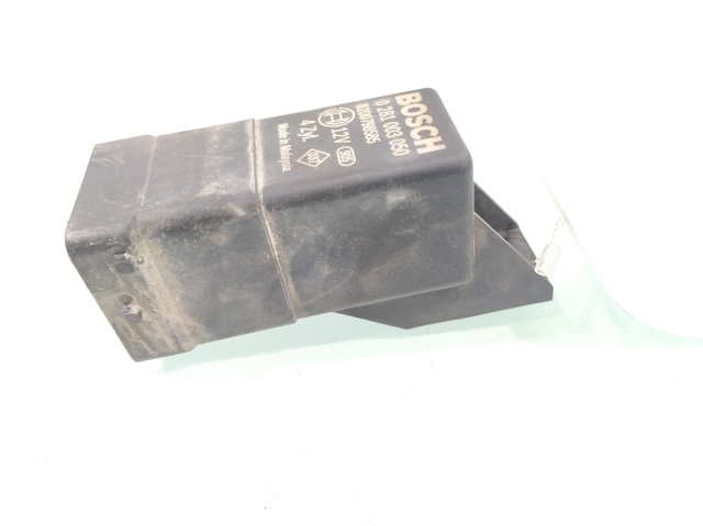 Relé de bujía de precalentamiento Renault Trafic 3 EG