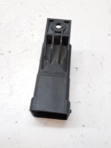 Relé de bujía de precalentamiento Renault Trafic 3 EG