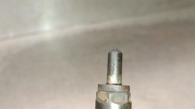 8200815416 Inyector de combustible  disponible Burgos