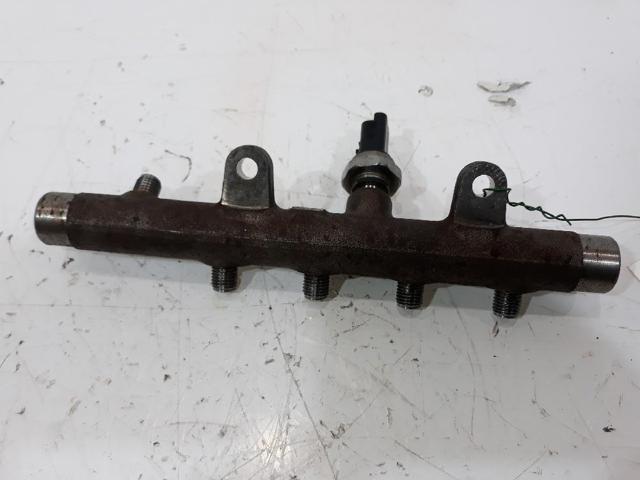 RENAULT 8200815617 Rampa de combustible  comprar en Ponferrada