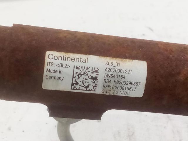 8200815617 RENAULT Rampa de combustible  en stock Huelva