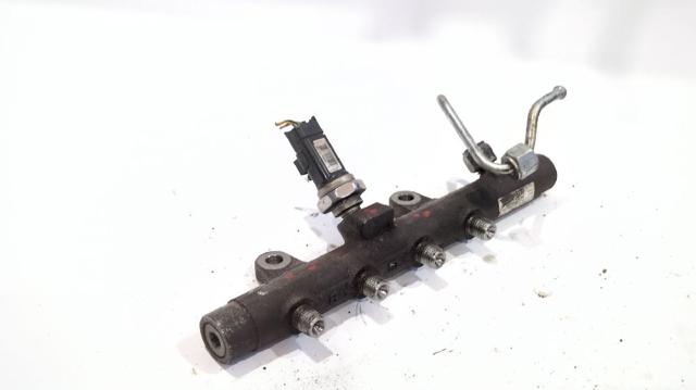 8200815617 Rampa de combustible  comprar en Pontevedra