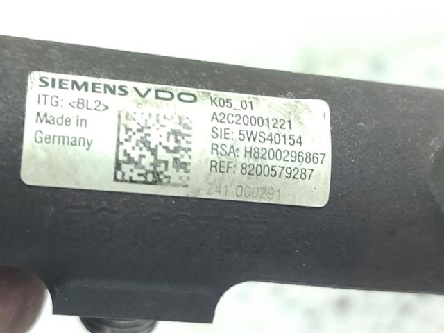 RENAULT 8200815617 Rampa de combustible  en stock Valencia