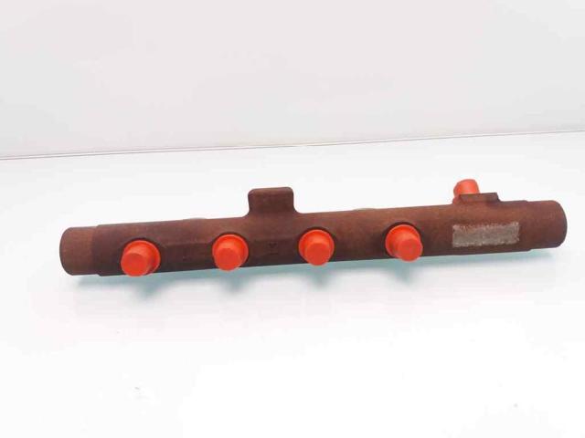 8200815617 Rampa de combustible  comprar en Zaragoza