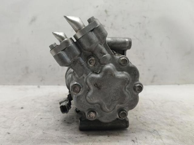 8200819568 Compresor de aire acondicionado  disponible Utrera