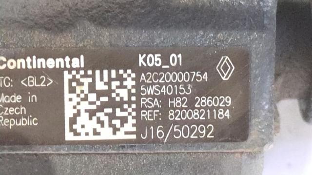 8200821184 RENAULT Bomba de alta presión de combustible  comprar en Oviedo