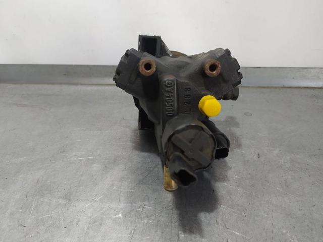 8200821184 RENAULT Bomba de alta presión de combustible  disponible Ourense