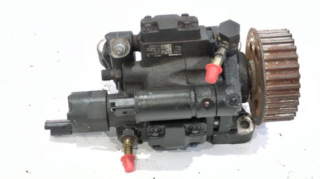 8200821184 RENAULT Bomba de alta presión de combustible  comprar en Oviedo