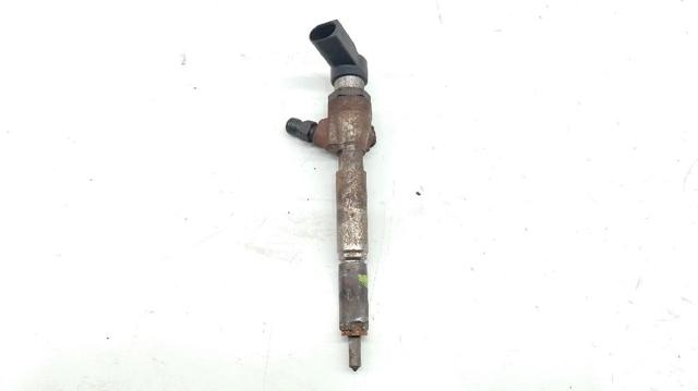 8200842205 RENAULT Inyector de combustible  comprar en Jaén