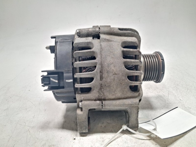 RENAULT 8200849752 Alternador  comprar en Ponferrada
