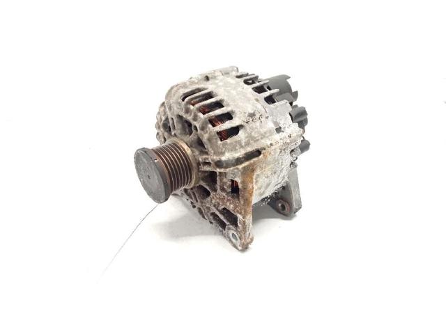 Dynamo 8200849752C RENAULT