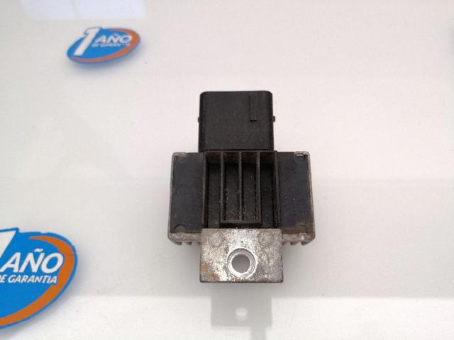 8200859243 RENAULT Relé de los calentadores  en stock Gandía