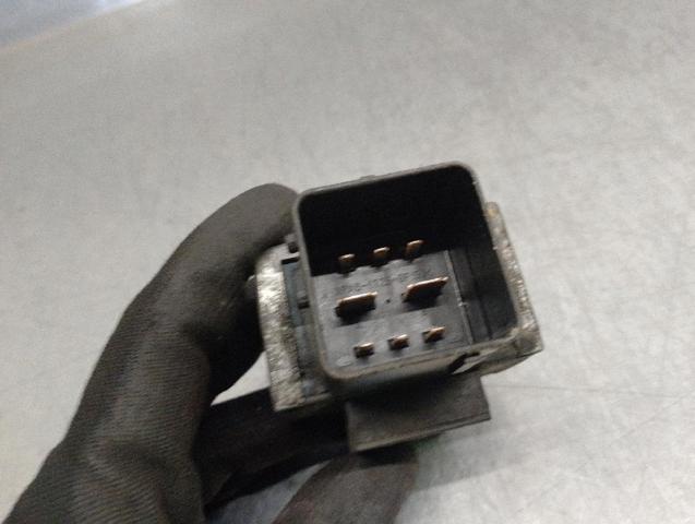 Relé de bujía de precalentamiento Renault Clio 3 BR01, CR01