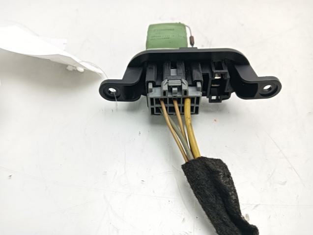 Relé de bujía de precalentamiento Renault Clio 3 BR01, CR01