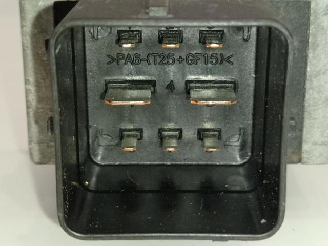 Relé de bujía de precalentamiento Renault Clio 3 BR01, CR01