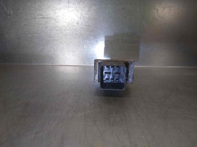 Relé de bujía de precalentamiento Renault Clio 3 BR01, CR01